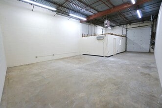 2201-2353 Distribution Cir, Silver Spring, MD for lease Interior Photo- Image 1 of 5