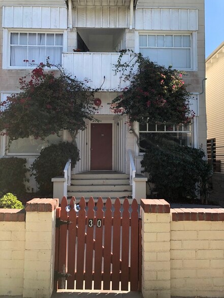 30 Dudley Ave, Venice, CA for sale - Building Photo - Image 3 of 15