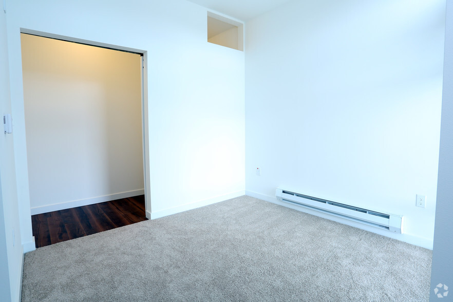 16161 Cleveland St, Redmond, WA for lease - Interior Photo - Image 2 of 93