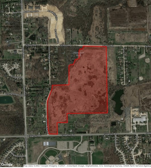 School Rd, Rochester Hills, MI for sale - Primary Photo - Image 1 of 6