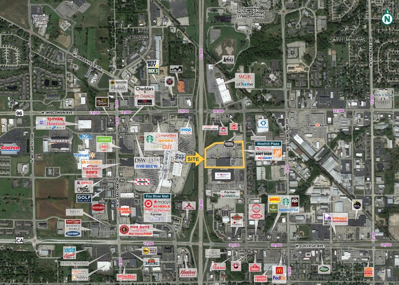 653-697 N Westhill Blvd, Appleton, WI for lease - Building Photo - Image 2 of 11