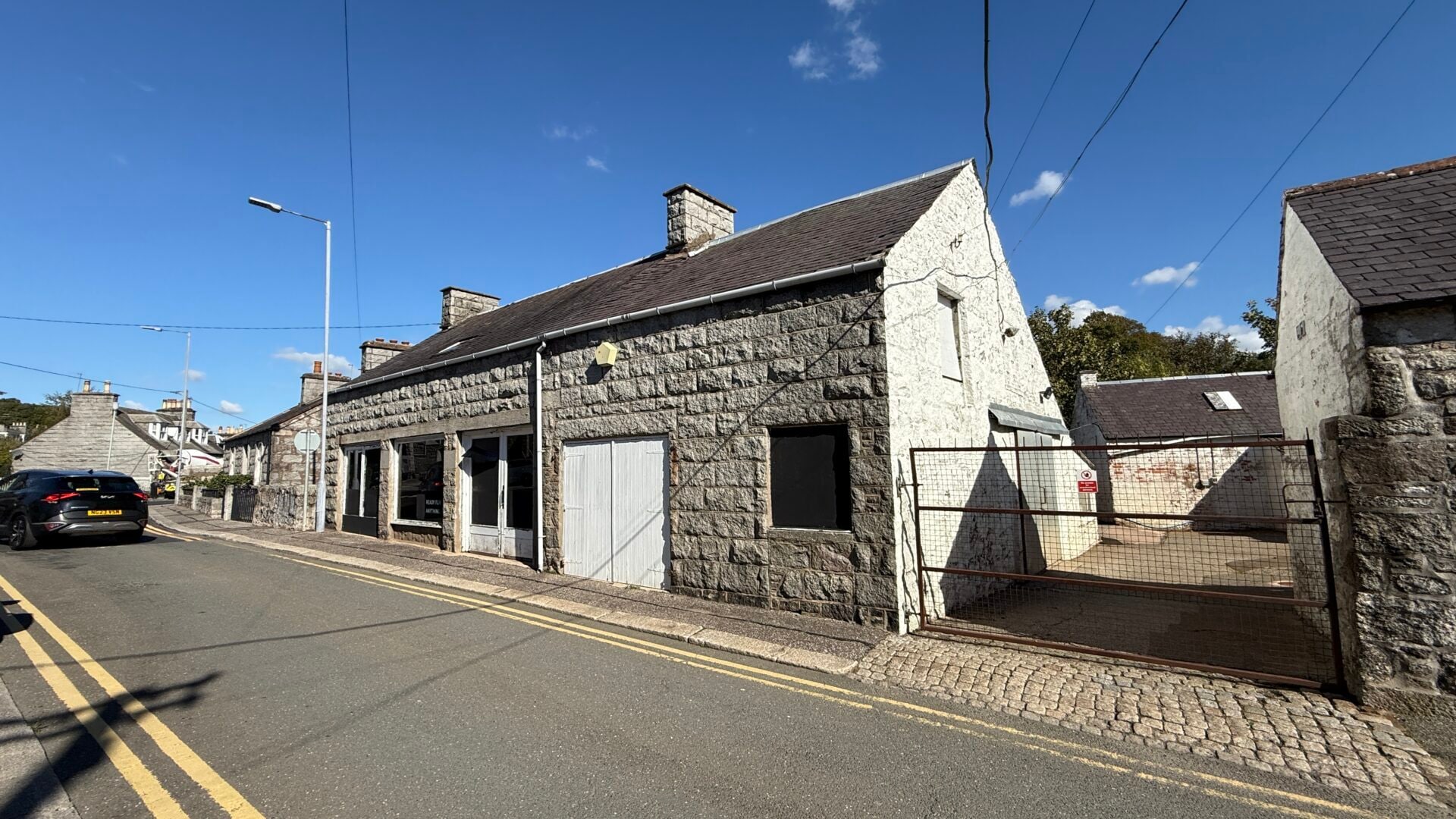 6 Water St, Dalbeattie for sale Primary Photo- Image 1 of 3