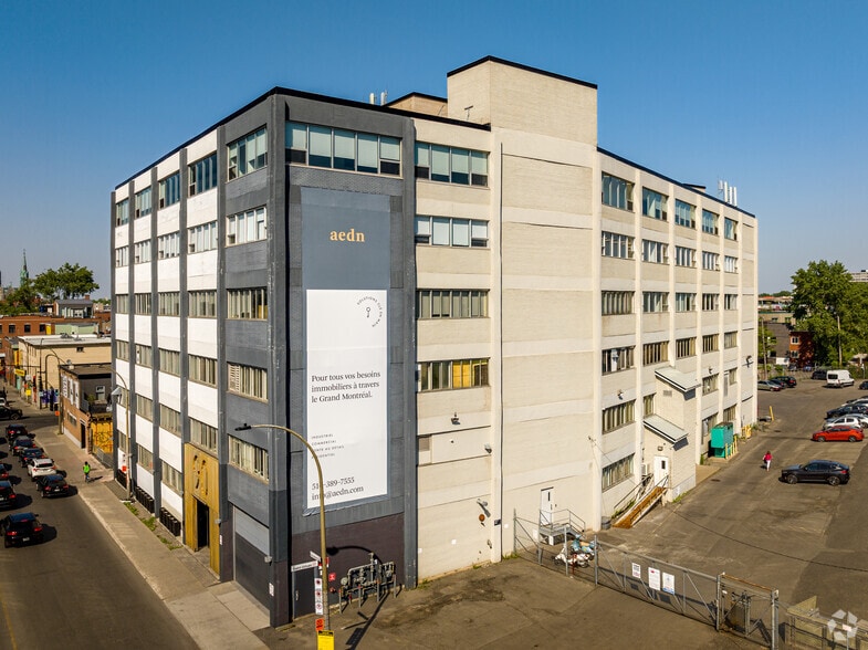 90 Rue Beaubien O, Montréal, QC for lease - Building Photo - Image 2 of 35