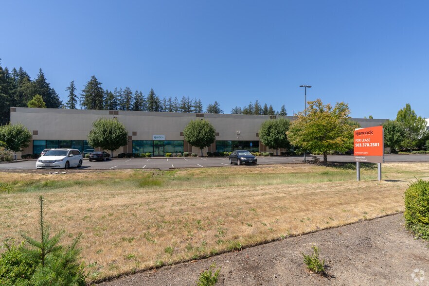 3995 Fairview Industrial Dr, Salem, OR à louer - Photo du bâtiment - Image 3 de 4