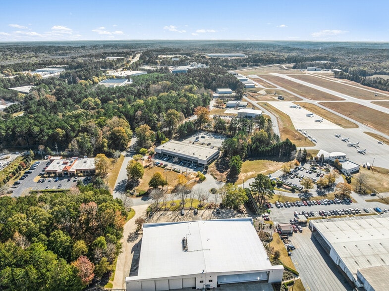 6 Falcon Dr, Peachtree City, GA for sale - Building Photo - Image 2 of 10