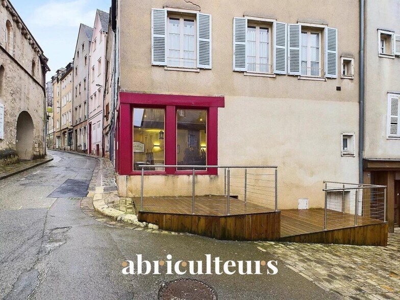 Retail in Chartres for sale - Building Photo - Image 3 of 7