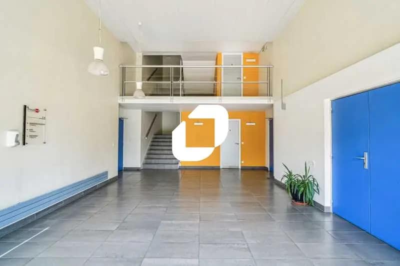 Flex in Villepinte for lease Building Photo- Image 1 of 15