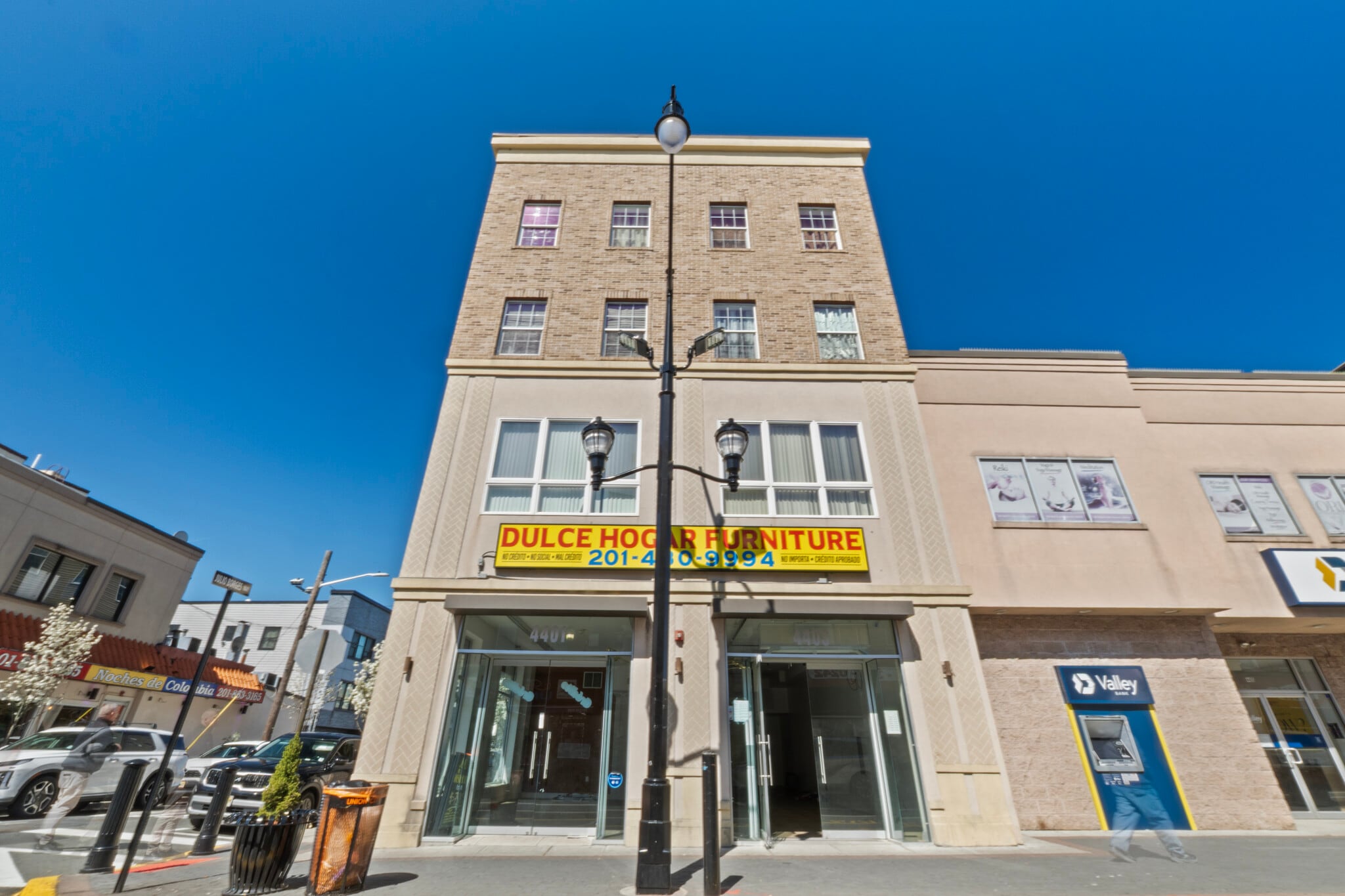 4401 Bergenline Ave, Union City, NJ à louer Photo intérieure- Image 1 de 7