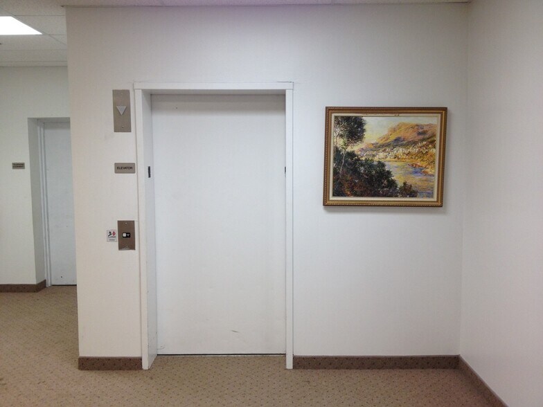 1950 Rutgers Blvd, Lakewood, NJ à louer - Photo du bâtiment - Image 2 de 3