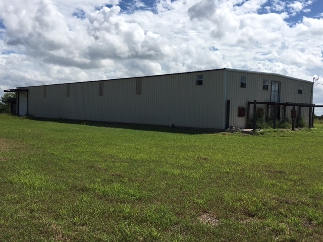 223 Industrial Dr, Progreso, TX à vendre - Photo principale - Image 1 de 1