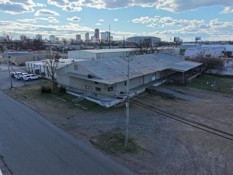 403 N Vine St, North Little Rock, AR à vendre - Photo du bâtiment - Image 2 de 5