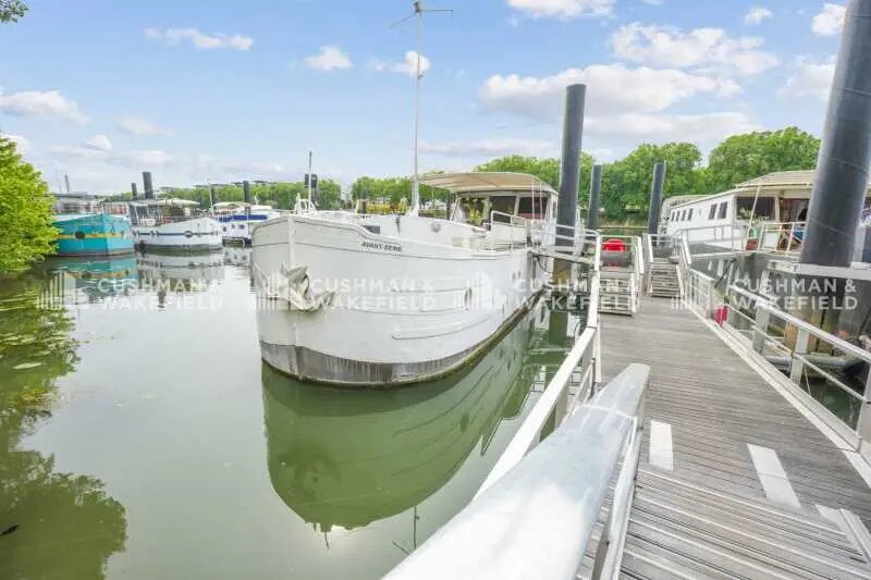 Bureau dans Asnières-sur-Seine à vendre - Photo du bâtiment - Image 1 de 14