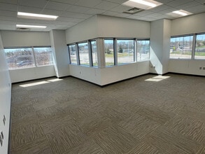 7825 Washington Ave S, Minneapolis, MN à louer Photo intérieure- Image 1 de 28