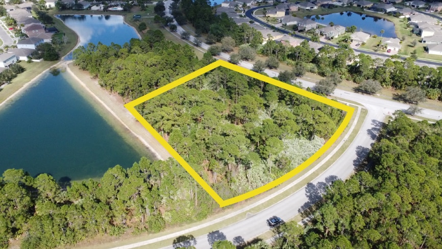 Cogan Dr SE & Osmosis SE dr, Palm Bay, FL à vendre - Photo du bâtiment - Image 3 de 5