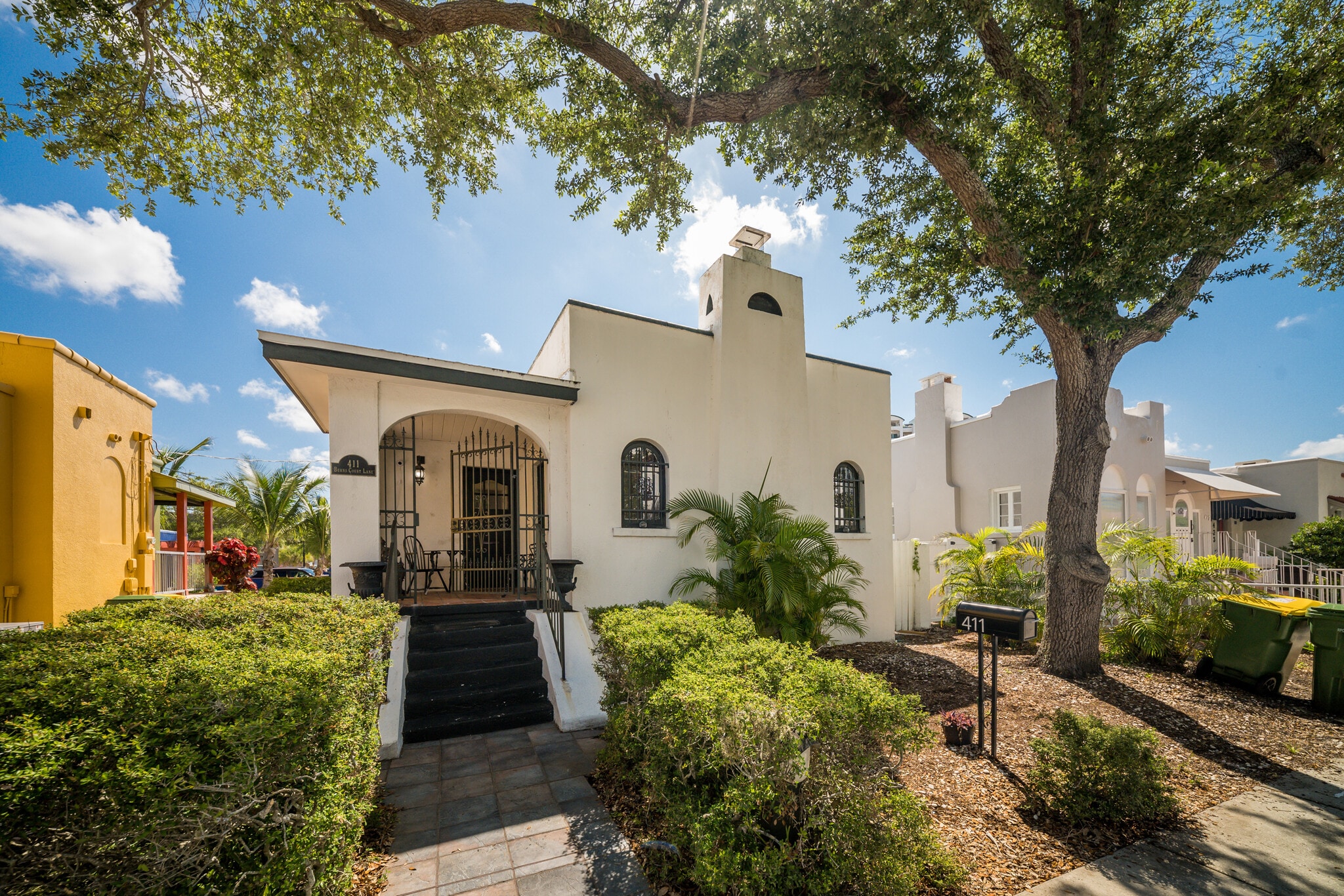 411 Burns Ct, Sarasota, FL for sale Building Photo- Image 1 of 20