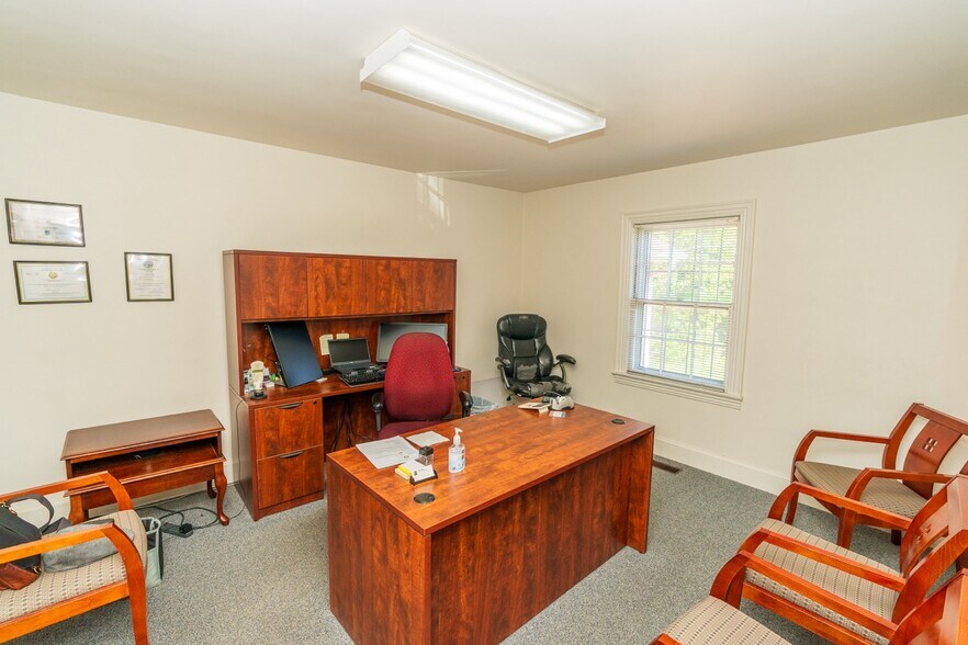 998-1002 S New Hope Rd, Gastonia, NC à louer - Photo intérieure - Image 3 de 13