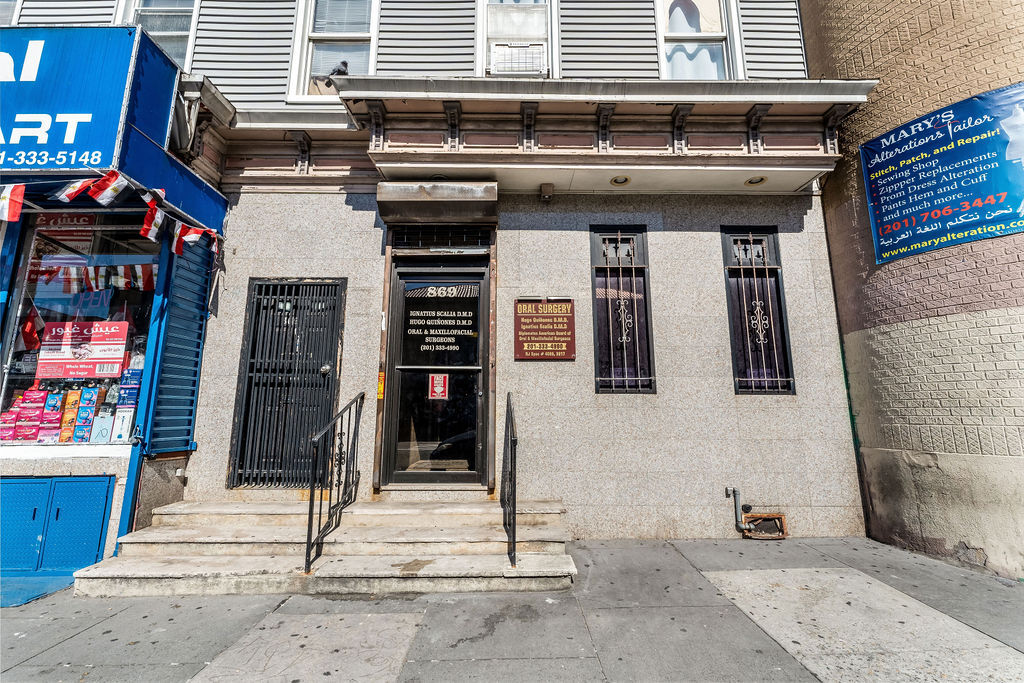 867-869 Bergen Ave, Jersey City, NJ à louer Photo du bâtiment- Image 1 de 19