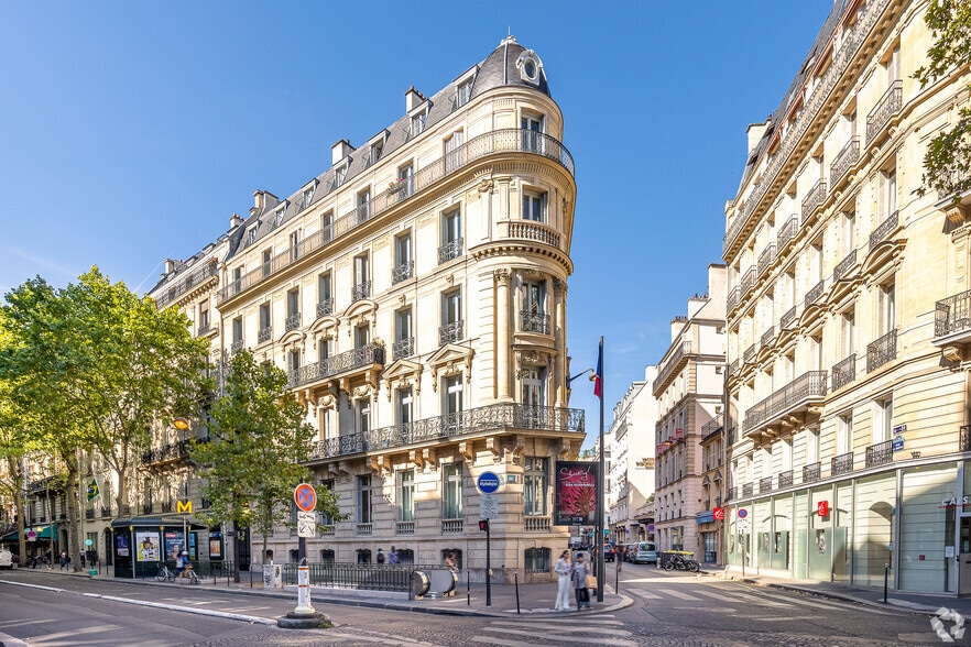 69 Avenue Franklin D. Roosevelt, Paris for lease - Building Photo - Image 3 of 6
