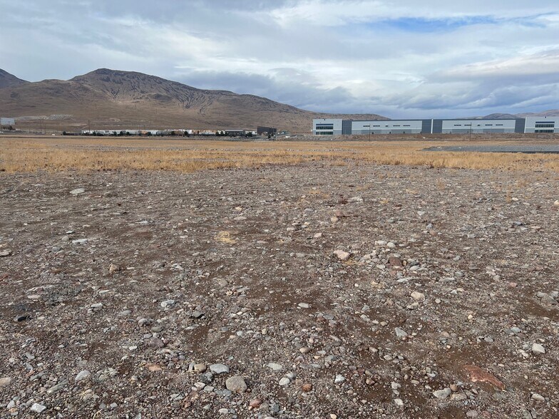 175 Denmark, Sparks, NV à vendre - Photo du bâtiment - Image 2 de 7