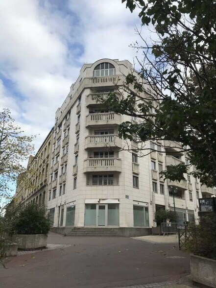 Commerce de détail dans Saint-Mandé à vendre - Photo du bâtiment - Image 3 de 5