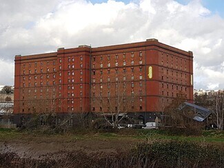 Plus de détails pour Smeaton Rd, Bristol - Bureau à louer