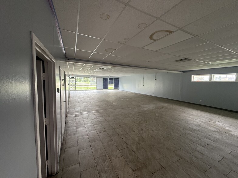2601 Stanley Ave, Dayton, OH for lease - Building Photo - Image 3 of 16
