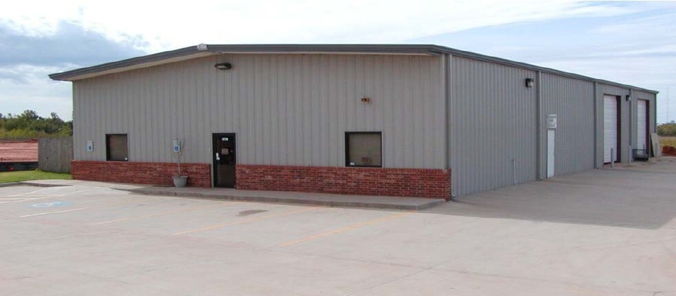 1279 N Air Depot Blvd, Oklahoma City, OK à vendre - Photo du bâtiment - Image 3 de 3