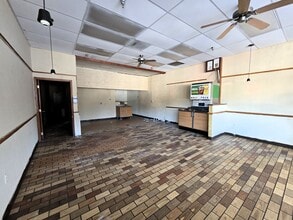 308-386 Towne Center Dr, Abingdon, VA for lease Interior Photo- Image 2 of 3