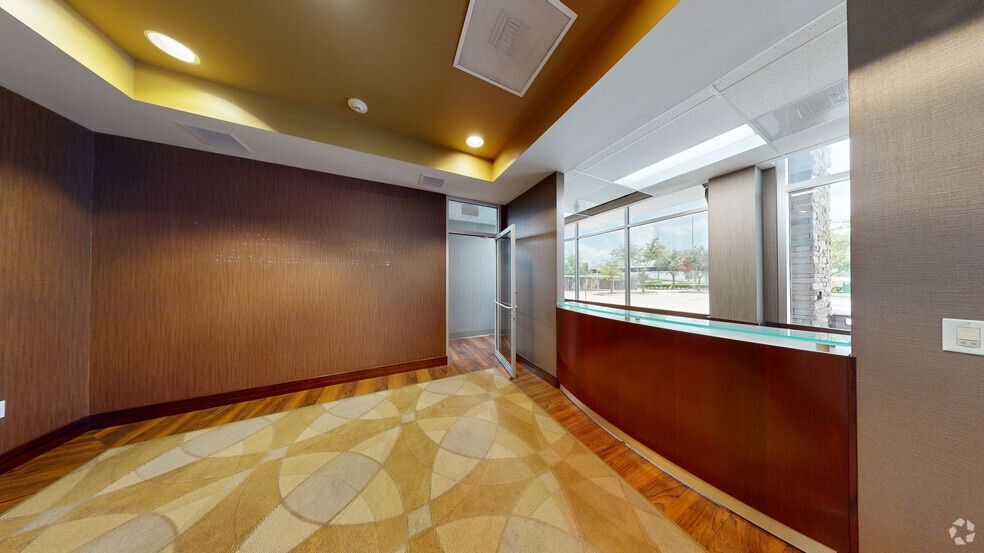 12941 Gulf Fwy, Houston, TX for lease - Matterport 3D Scan - Image 2 of 21
