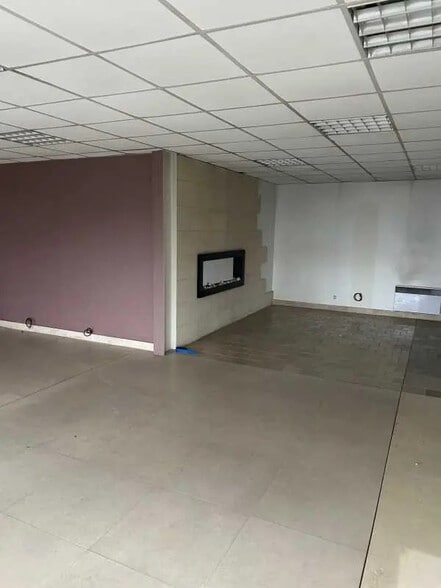 Bureau dans Saint-Étienne-du-Rouvray à louer - Photo intérieure - Image 3 de 7