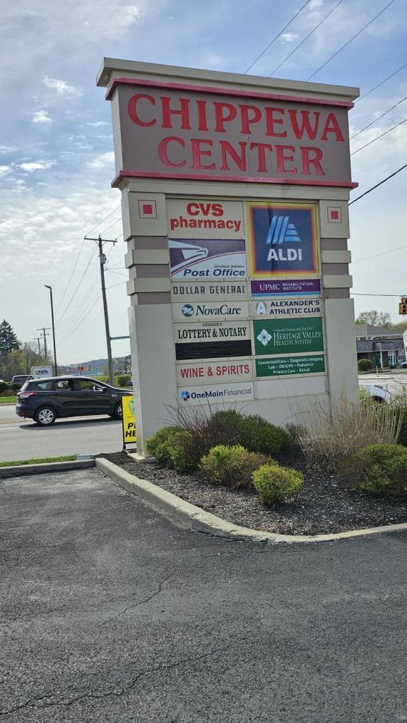 More details for 2546-2586 Constitution Blvd, Beaver Falls, PA - Retail for Lease