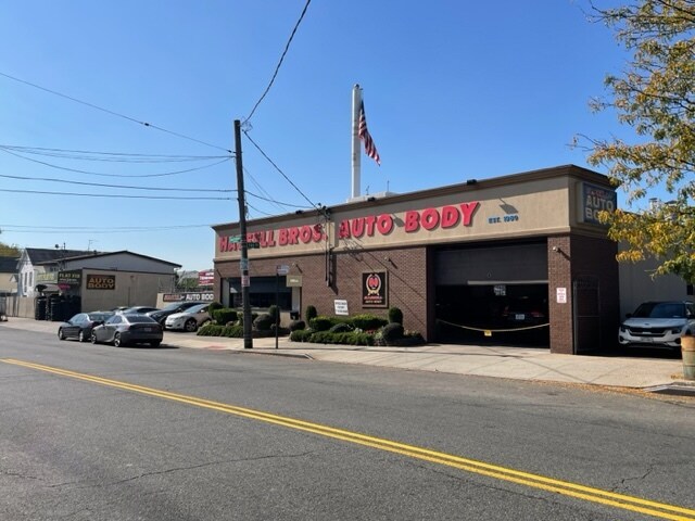 14610 Guy R Brewer Blvd, Jamaica, NY for lease - Building Photo - Image 1 of 15