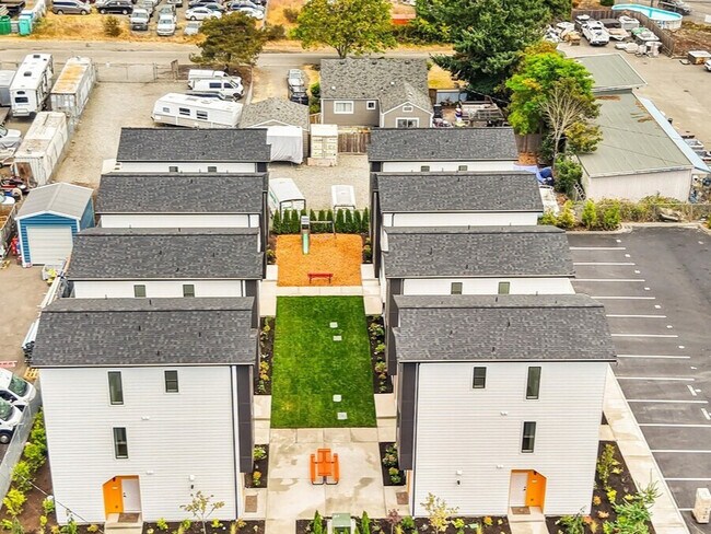 Plus de détails pour 7519 Grange St W, Lakewood, WA - Multi-résidentiel à vendre