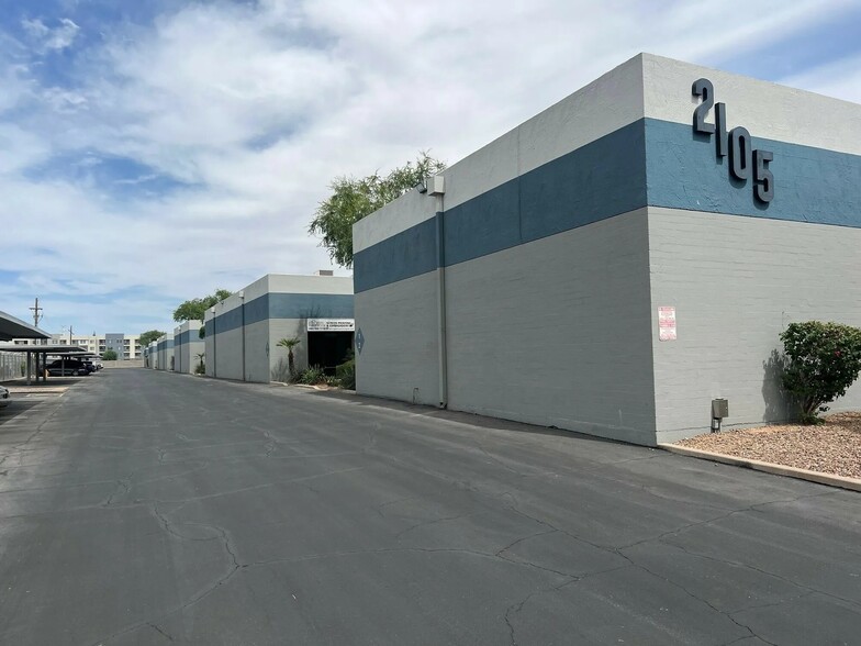 2105 S Hardy Dr, Tempe, AZ for lease - Building Photo - Image 2 of 6