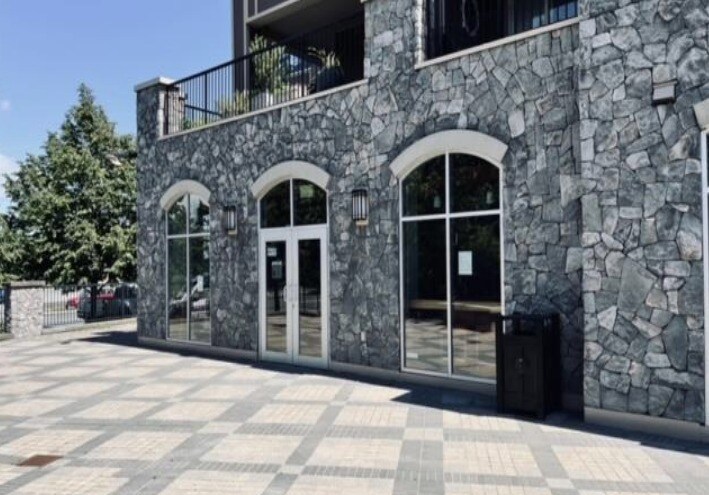 1325 Bear Mountain Pky, Victoria, BC à vendre Photo principale- Image 1 de 1