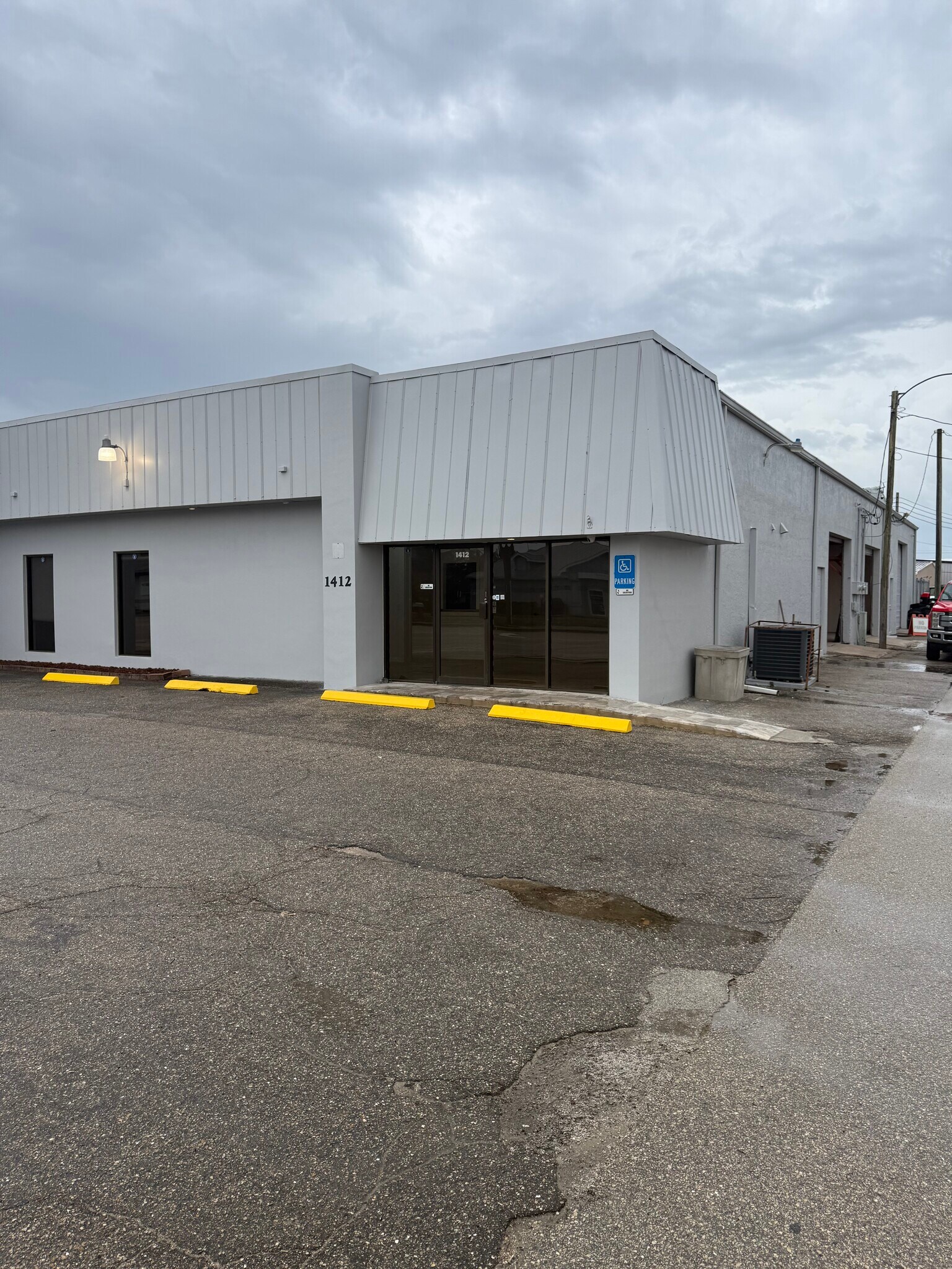 1412-1414 Viscaya Pky, Cape Coral, FL for lease Building Photo- Image 1 of 19