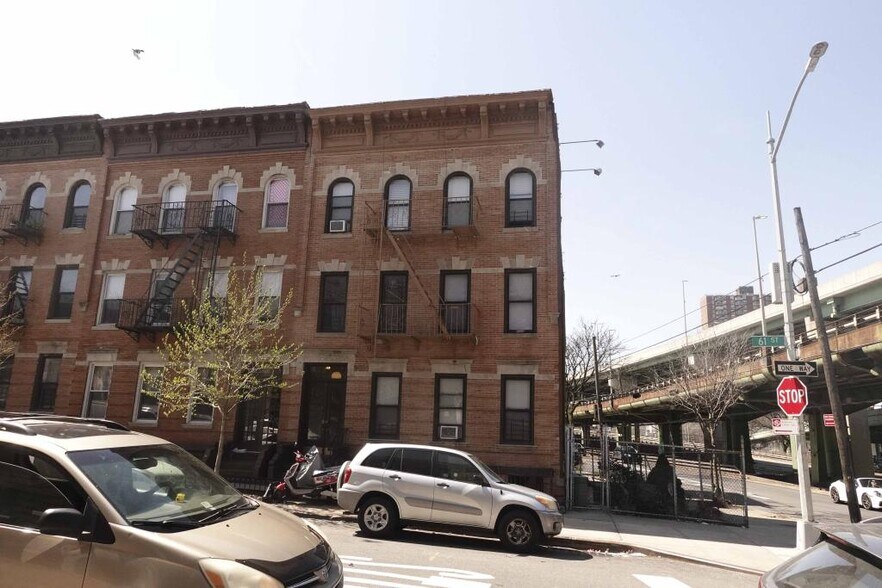320 61st St, Brooklyn, NY for sale - Building Photo - Image 2 of 3