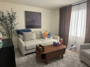 63 N 300 E, Provo, UT for sale Interior Photo- Image 2 of 16