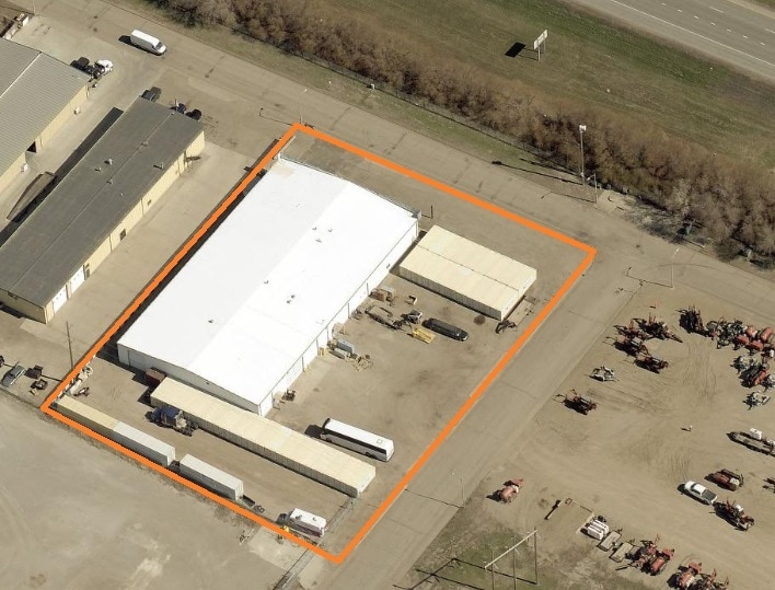 2909 Twin City Dr, Mandan, ND for sale - Building Photo - Image 2 of 3