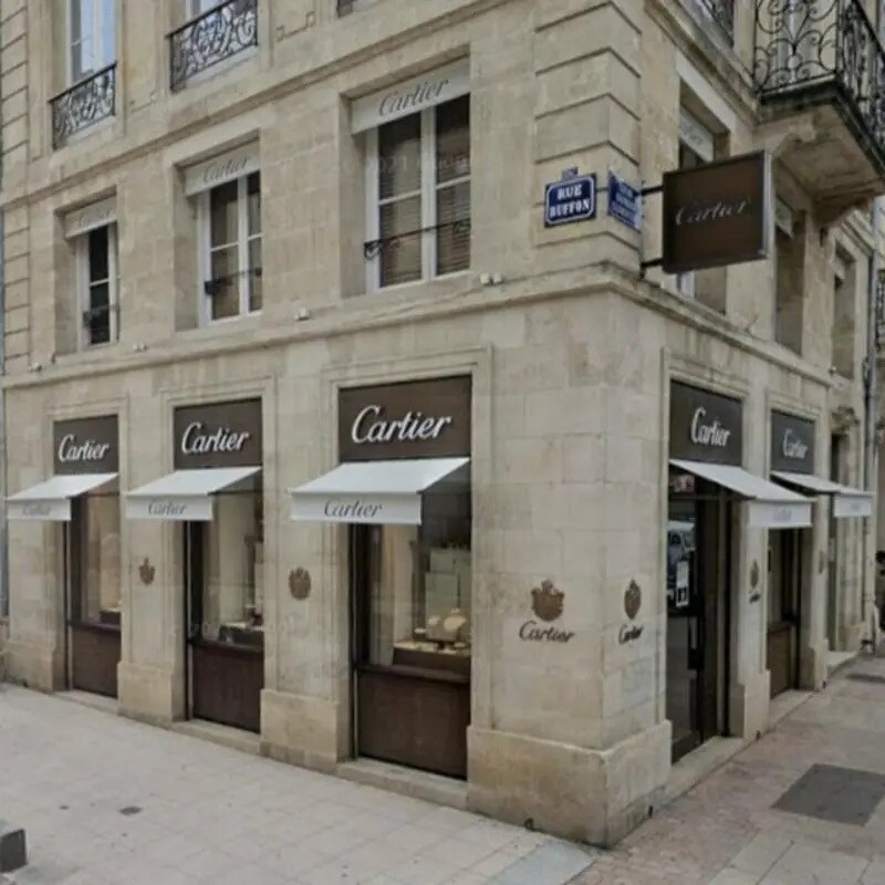 Retail in Bordeaux for lease Building Photo- Image 1 of 10