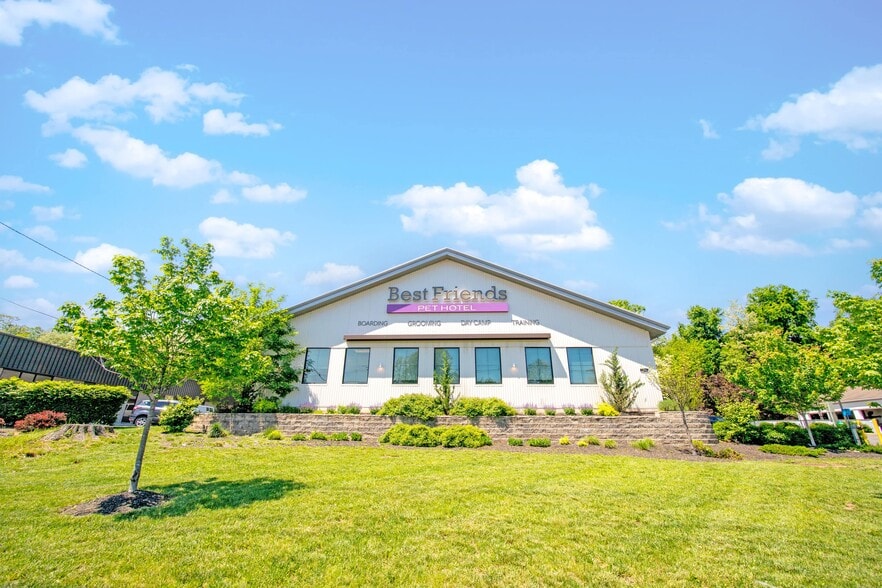 310 US 22, Green Brook, NJ à vendre - Photo du bâtiment - Image 2 de 7