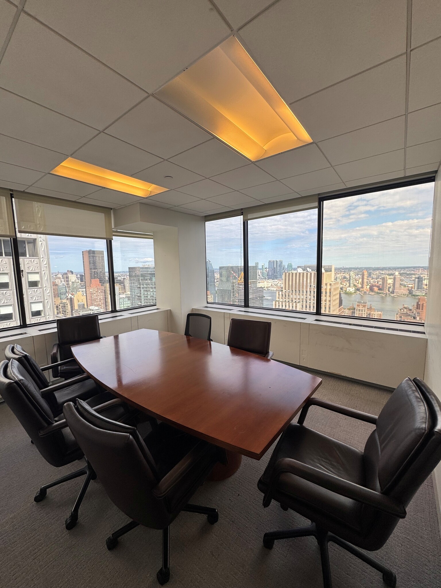 622 Third Ave, New York, NY for lease Interior Photo- Image 1 of 2