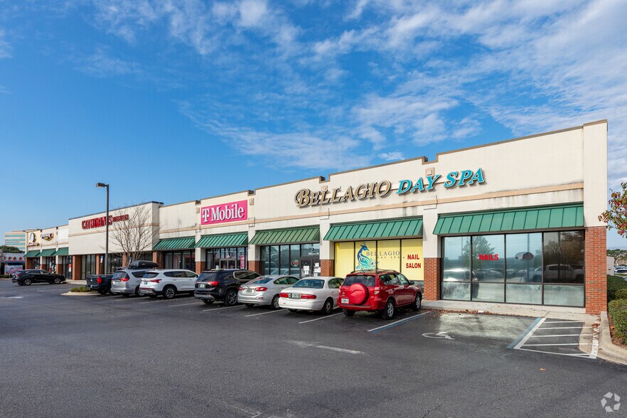 5010 Bayou Blvd, Pensacola, FL for sale - Building Photo - Image 2 of 7