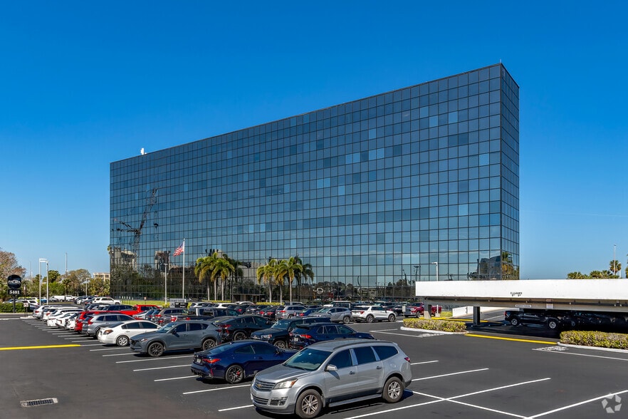 5401 W Kennedy Blvd, Tampa, FL for lease - Building Photo - Image 1 of 12