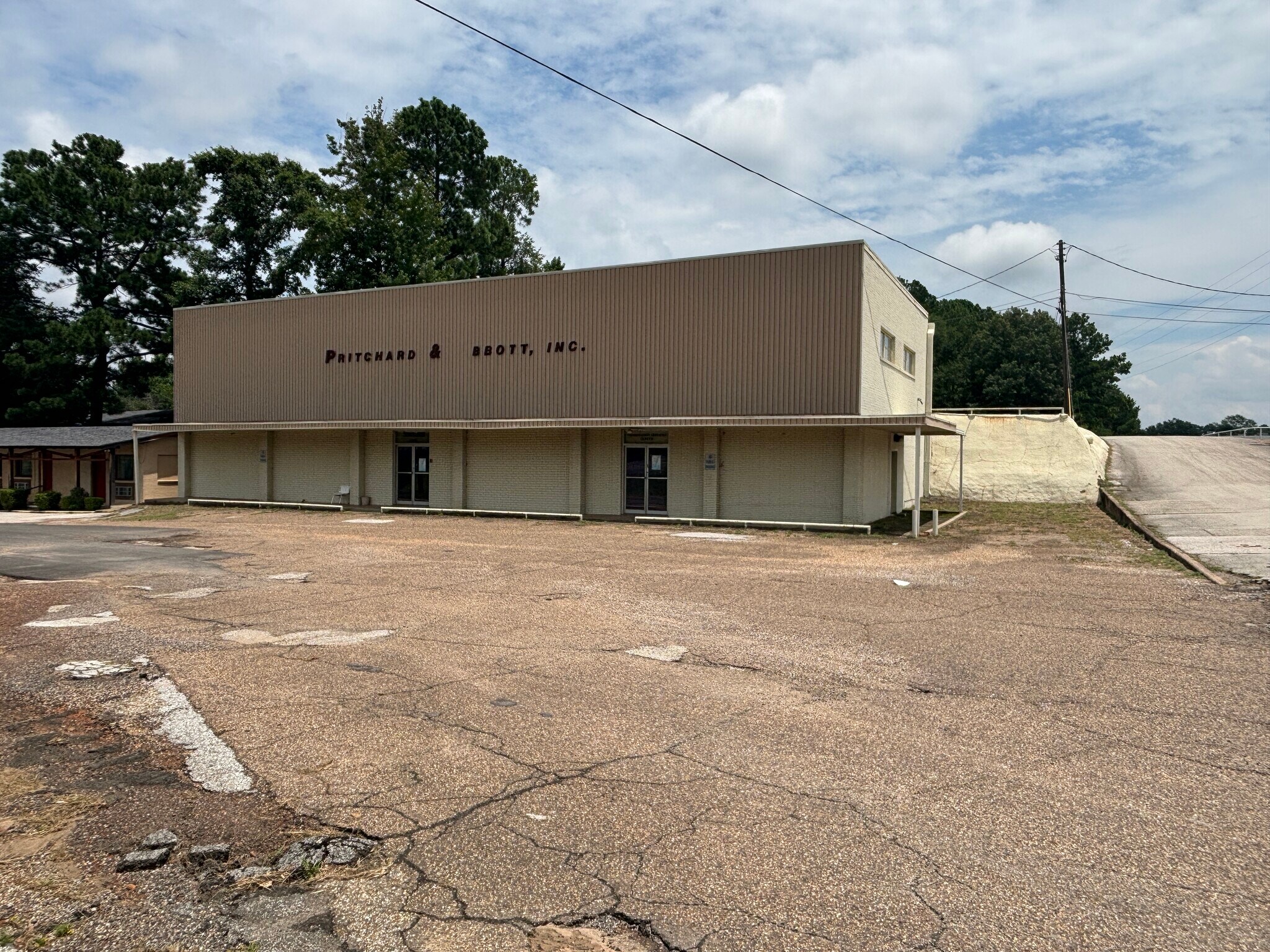 1200 US Highway 79 N, Henderson, TX for sale Building Photo- Image 1 of 32