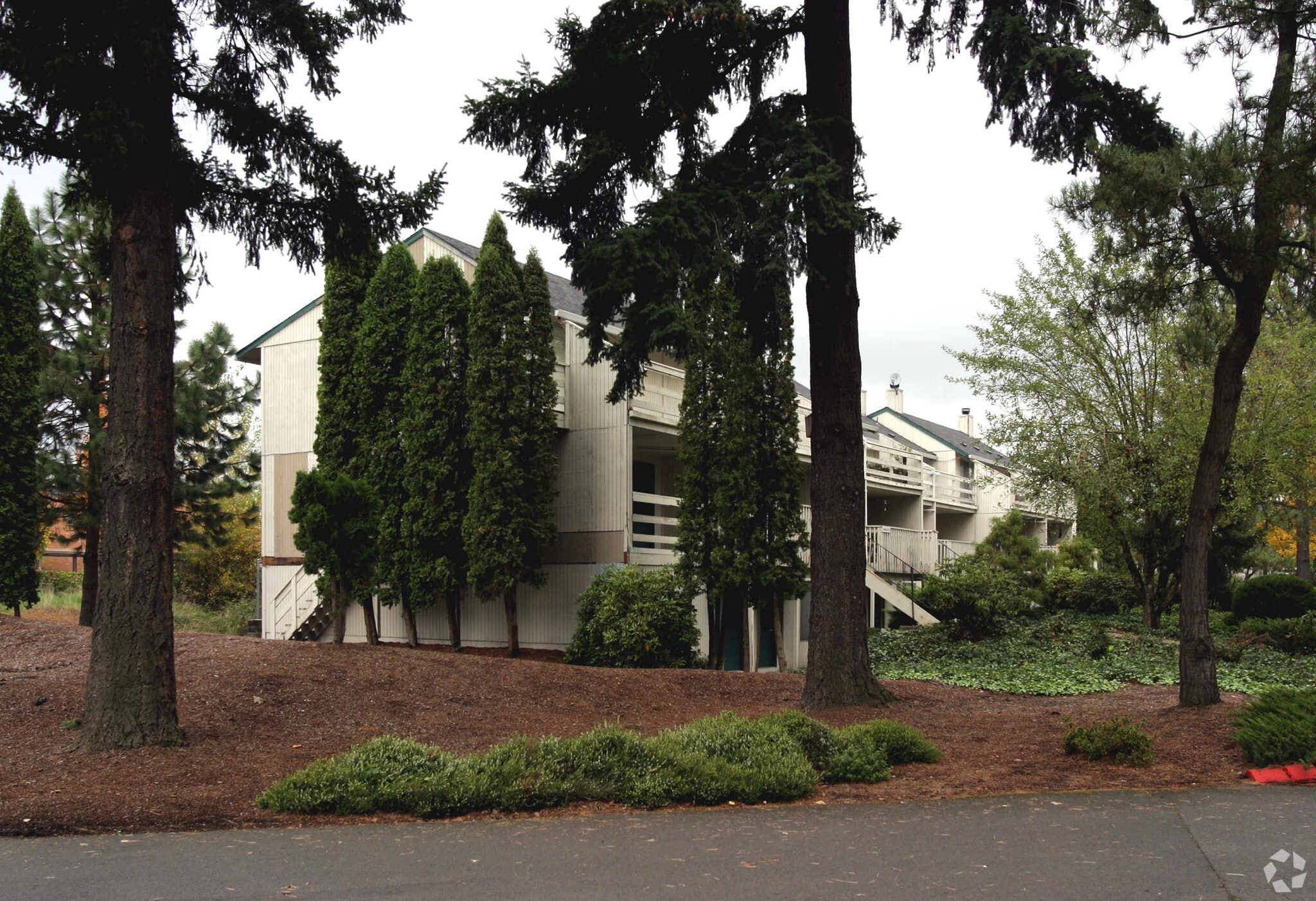 9350 SW Hall Blvd, Tigard, OR for sale Primary Photo- Image 1 of 42