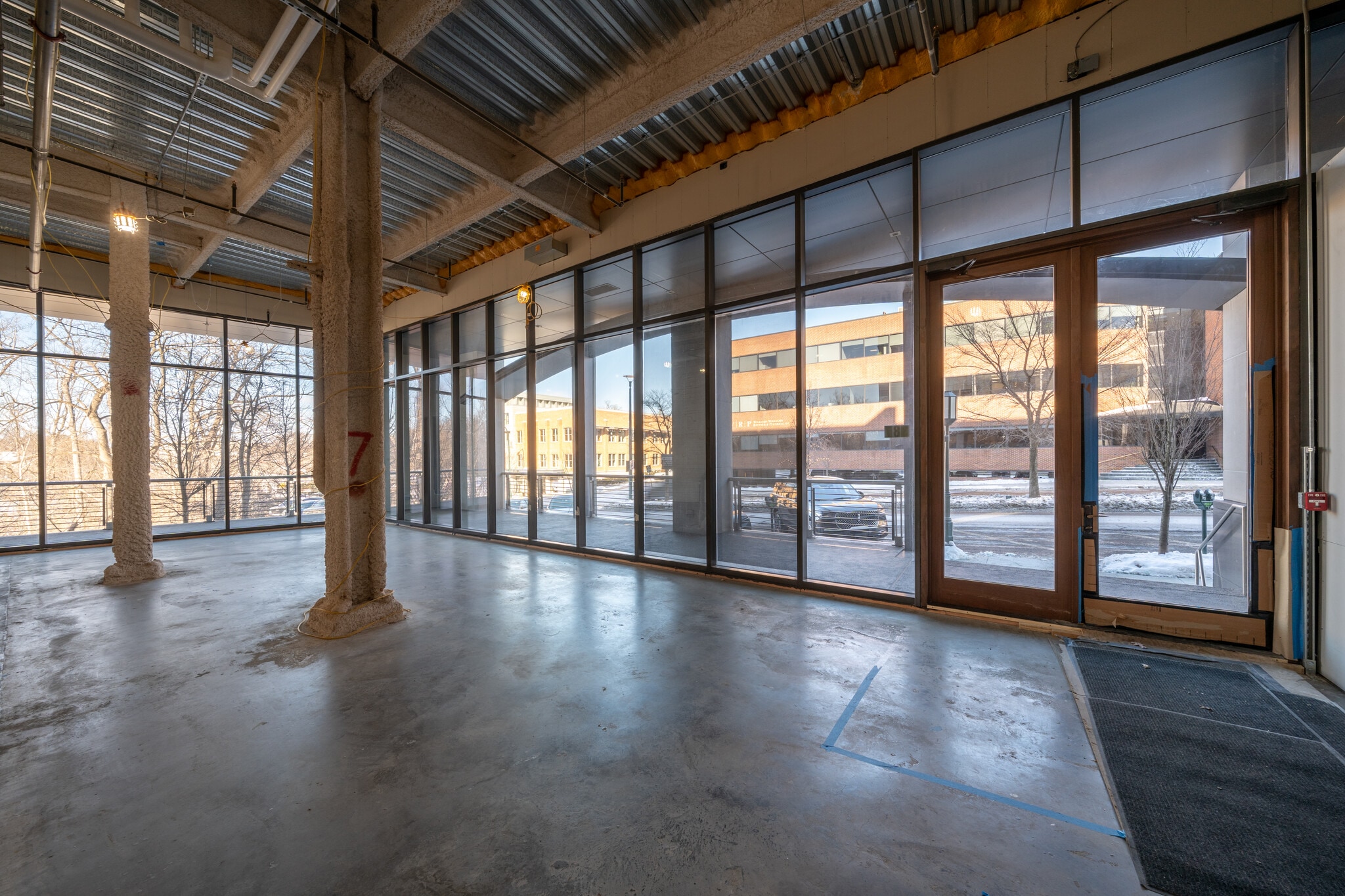 387 N Old Woodward Ave, Birmingham, MI for lease Primary Photo- Image 1 of 17