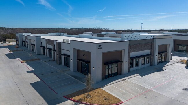 Plus de détails pour 14300 Ronald W Reagan Blvd, Leander, TX - Bureau/Commerce de détail à louer