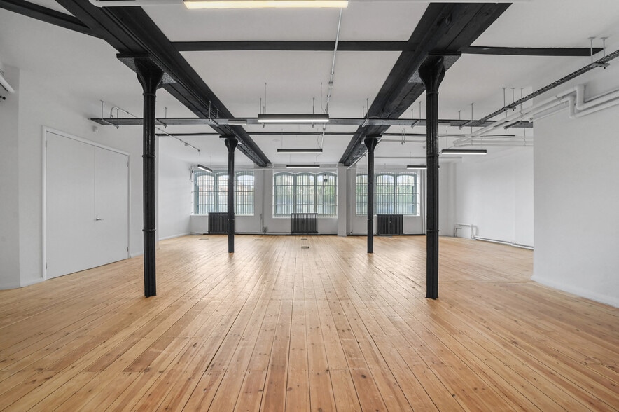 162-164 Abbey St, London for lease - Building Photo - Image 3 of 12