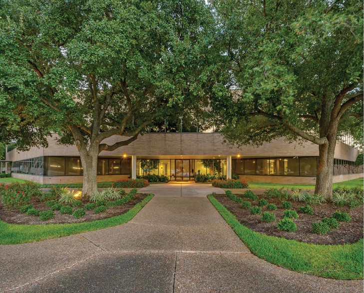 2424 Wilcrest Dr, Houston, TX for lease - Other - Image 1 of 9